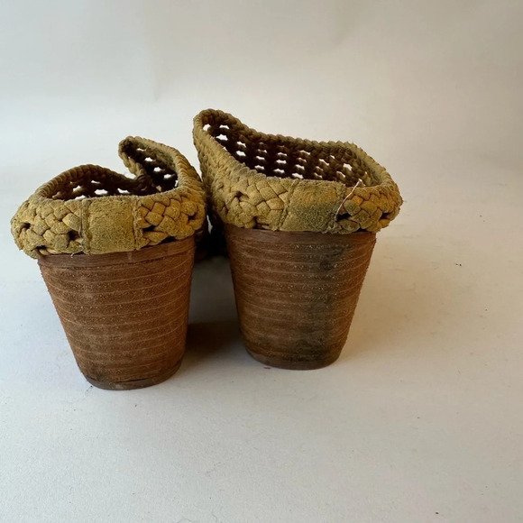 Mi.iM Paris Woven Leather Mules - Picture 5 of 8